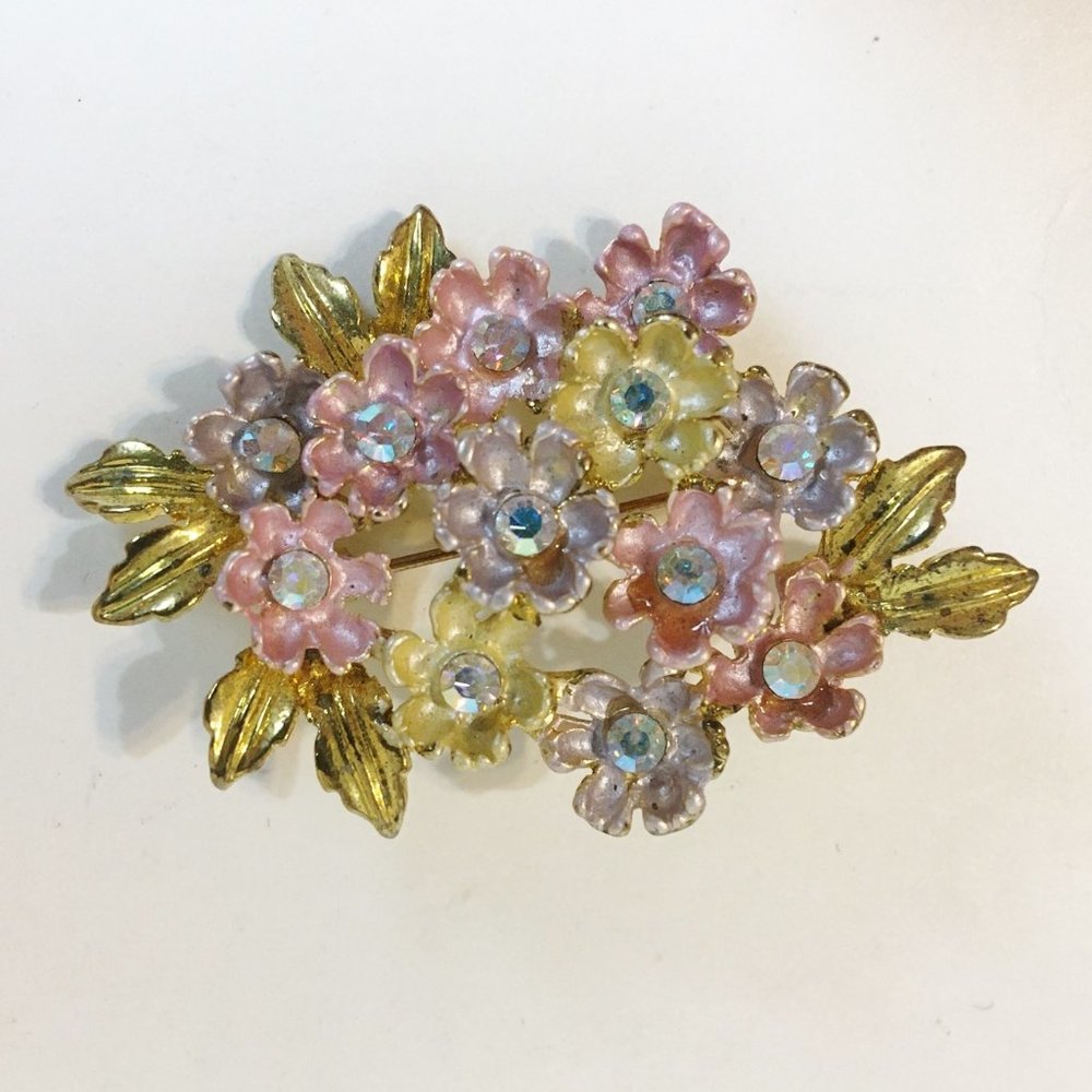 Floral Bouquet Pin Brooch Enamel Flower Petals Gold Tone Metal Leaves Rhinestone